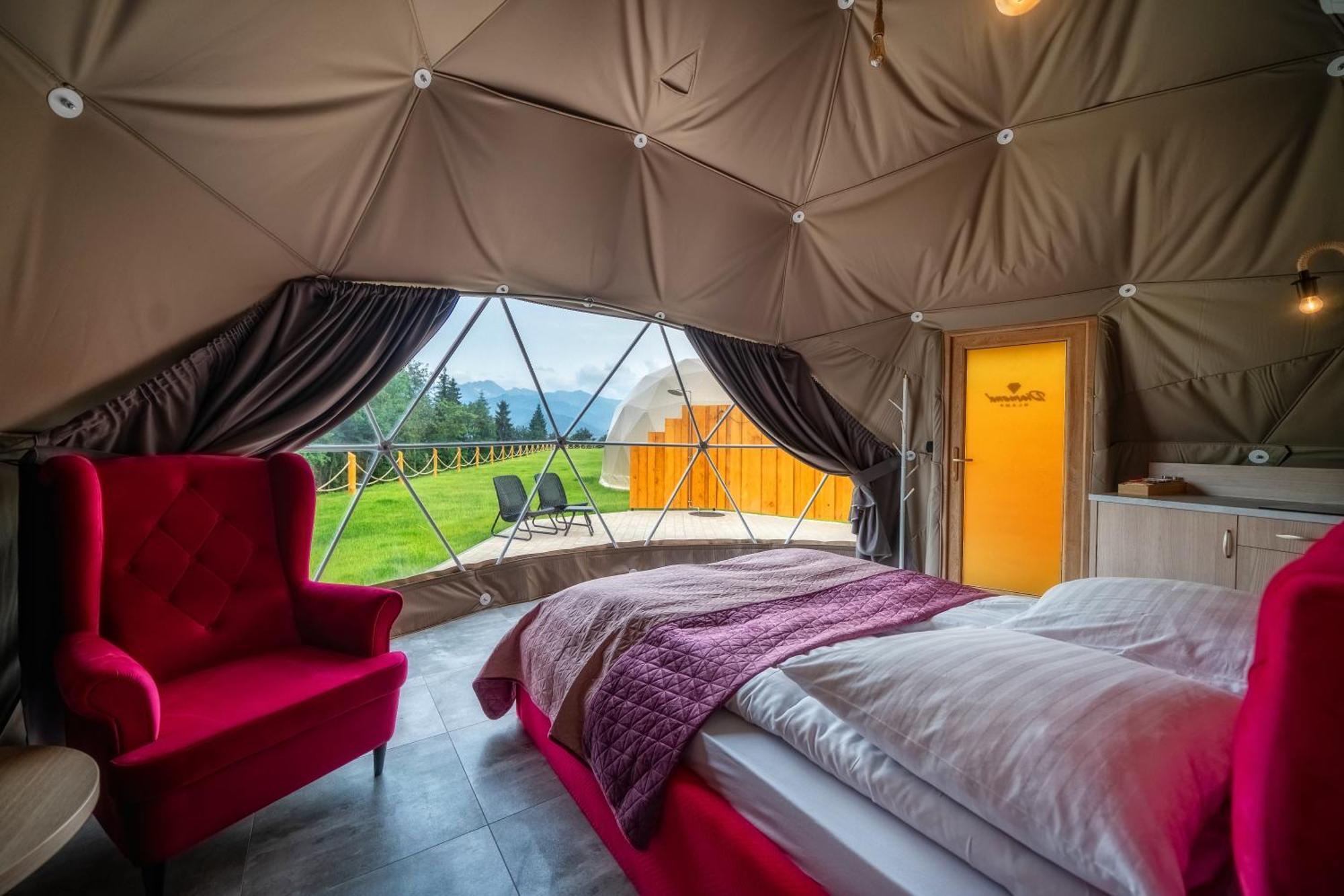Diamond Glamp & Jacuzzi Hotel ซาโกปาเน ภายนอก รูปภาพ