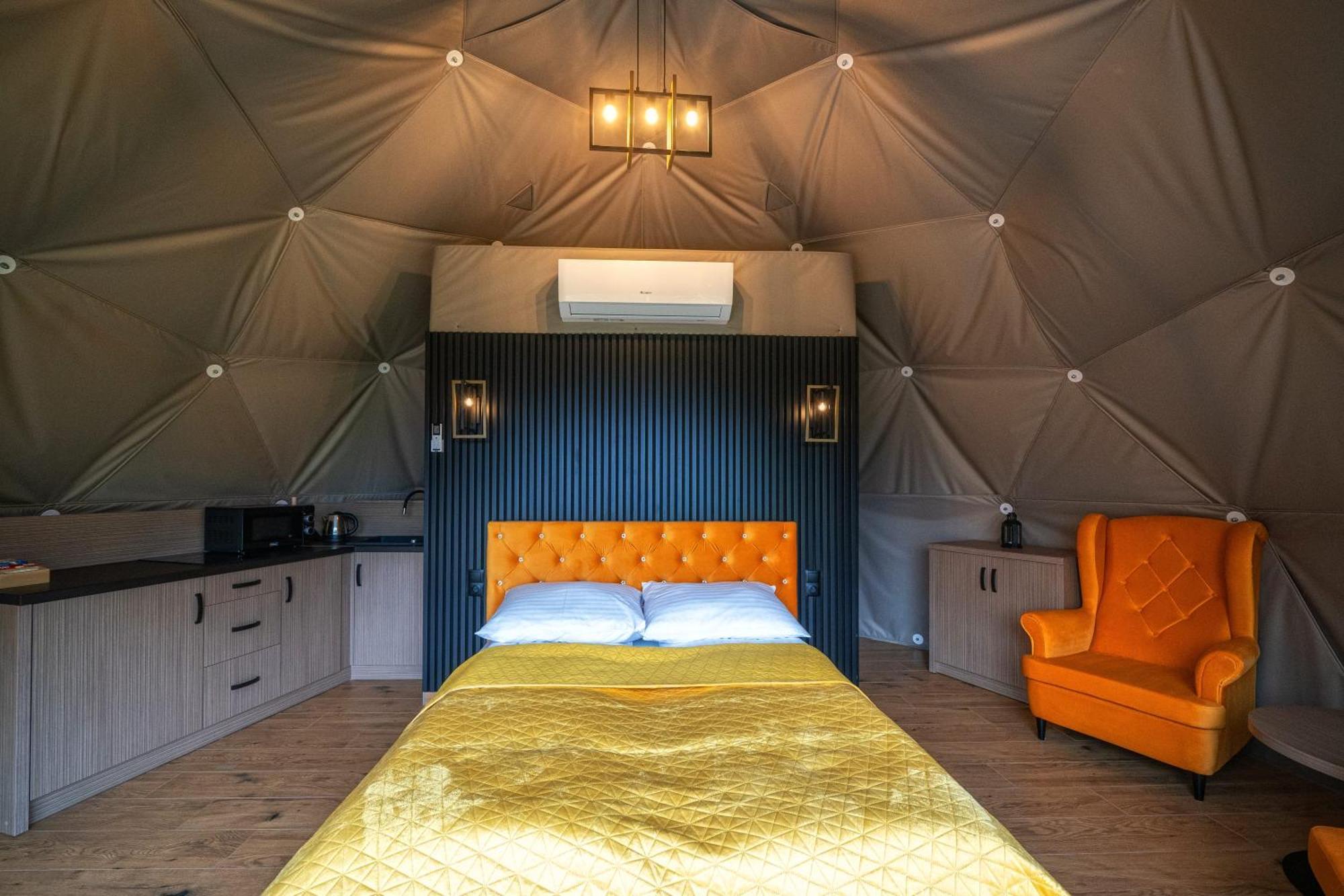 Diamond Glamp & Jacuzzi Hotel ซาโกปาเน ภายนอก รูปภาพ
